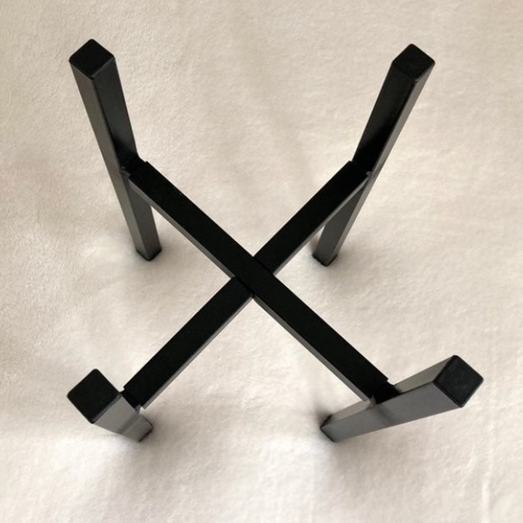 Plant Stand - Picture 4 of 6